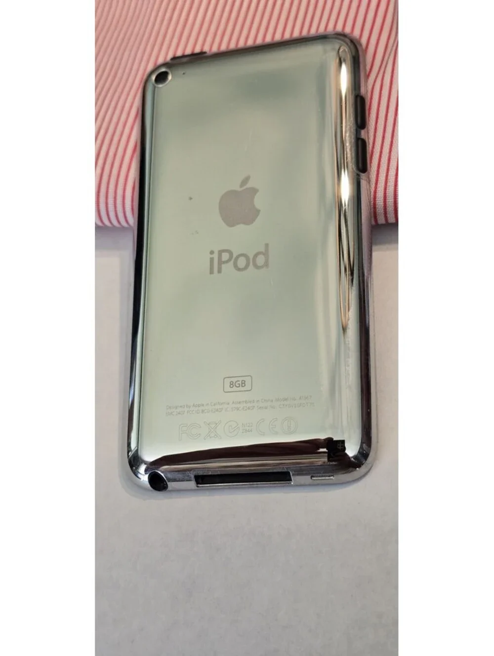 Apple iPod Touch 4th Generation 8GB Player - Black (MC540LL/A)